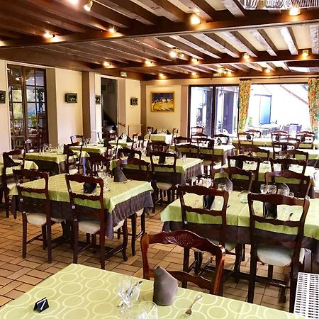 Hotel Restaurant Le Relais De Pouilly Экстерьер фото
