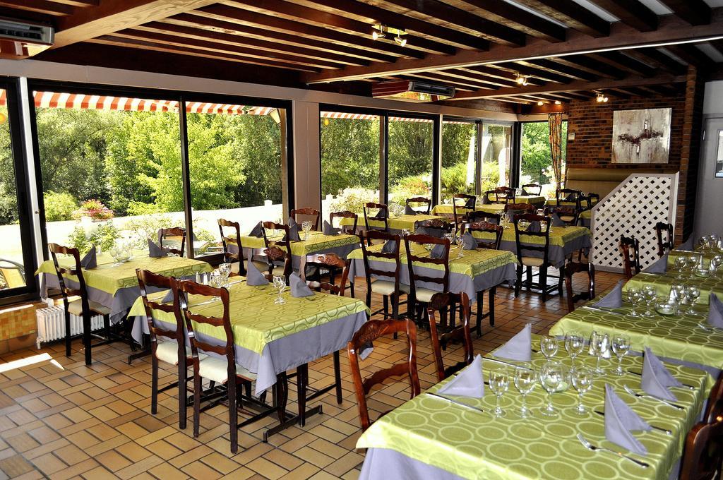Hotel Restaurant Le Relais De Pouilly Экстерьер фото